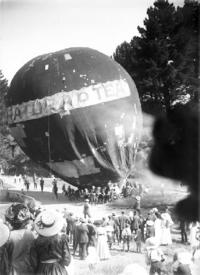 Suratura Balloon Carnival 24/11/1910. 